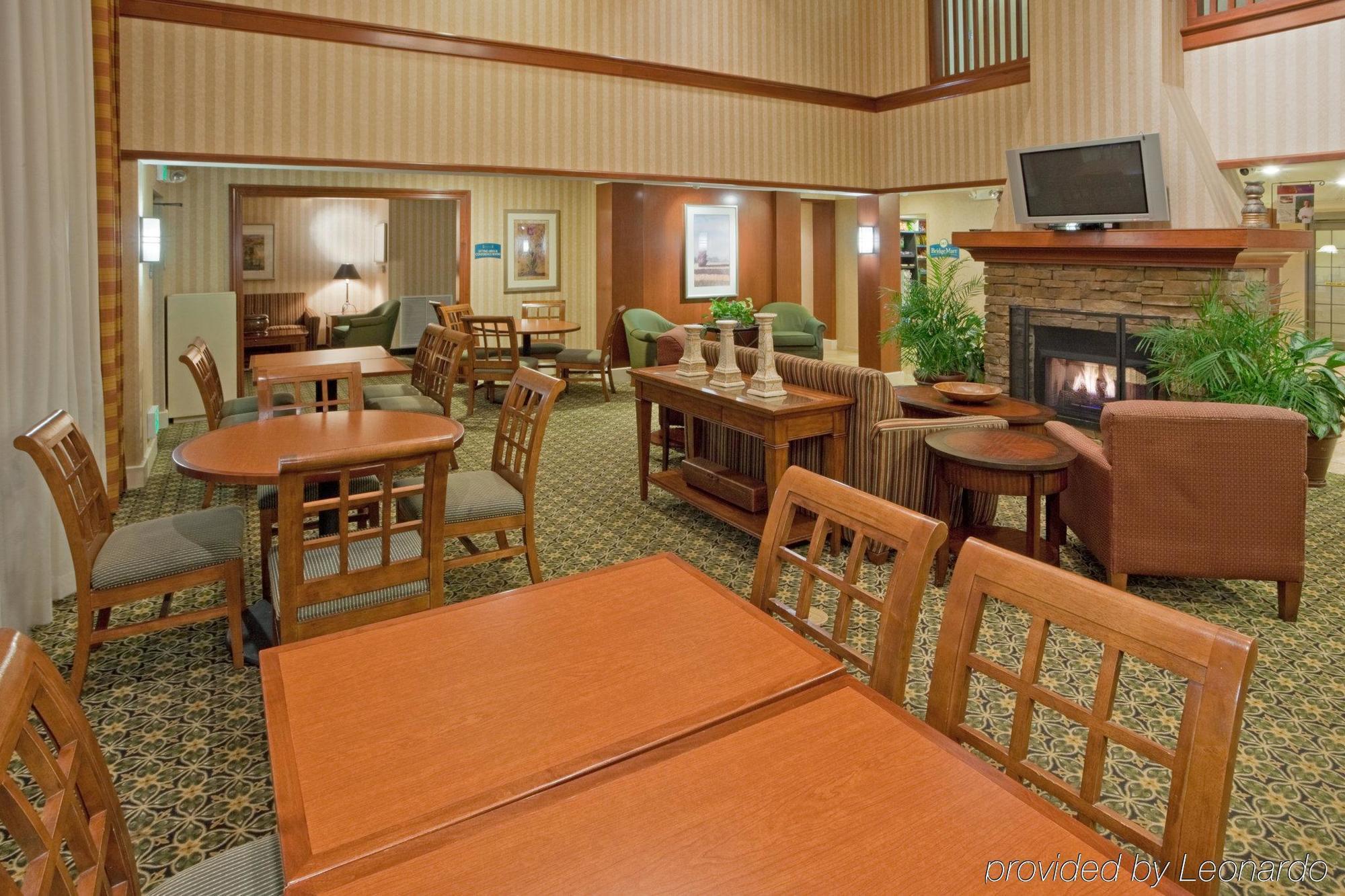 Staybridge Suites Wilmington-Newark By Ihg Restoran gambar