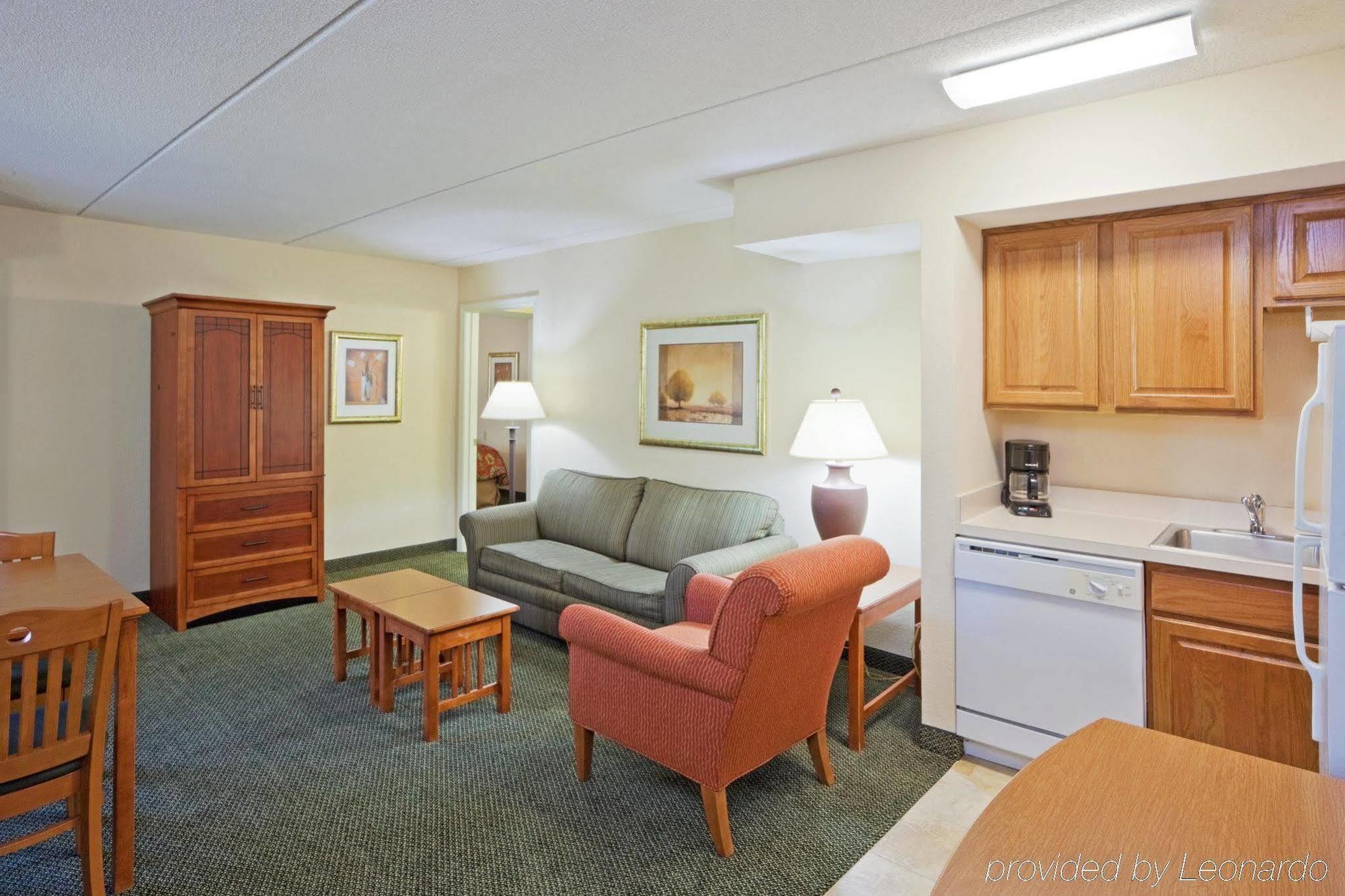 Staybridge Suites Wilmington-Newark By Ihg Dalaman gambar