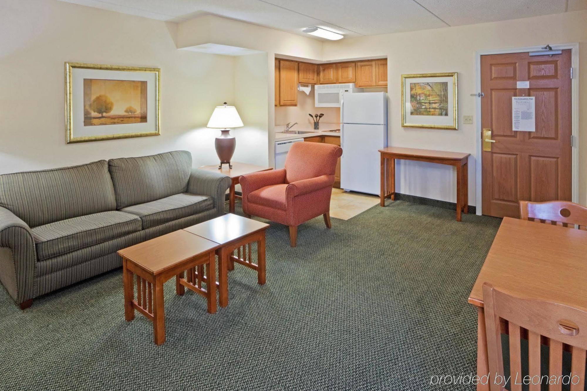 Staybridge Suites Wilmington-Newark By Ihg Dalaman gambar